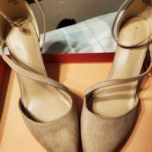 NEVER WORN Kelly&Katie Faux Suede Pumps Size 10